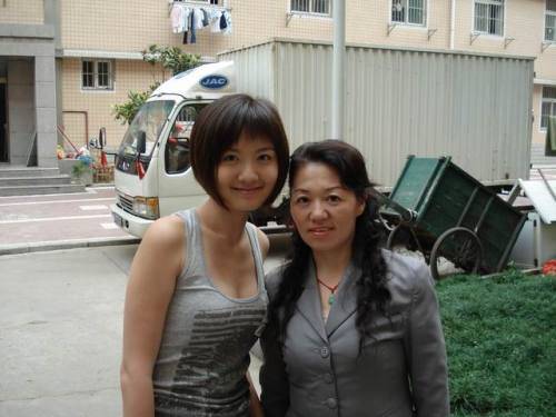 蒋小涵个人资料曝光 穿泳装蒋小涵图片