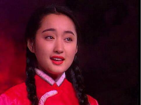 杨钰莹为什么叫岗岗 她真的被毛宁睡过吗