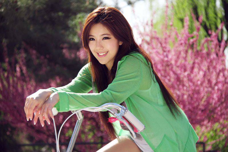 赵奕欢三围大曝光 揭赵奕欢被魏晨破处真相