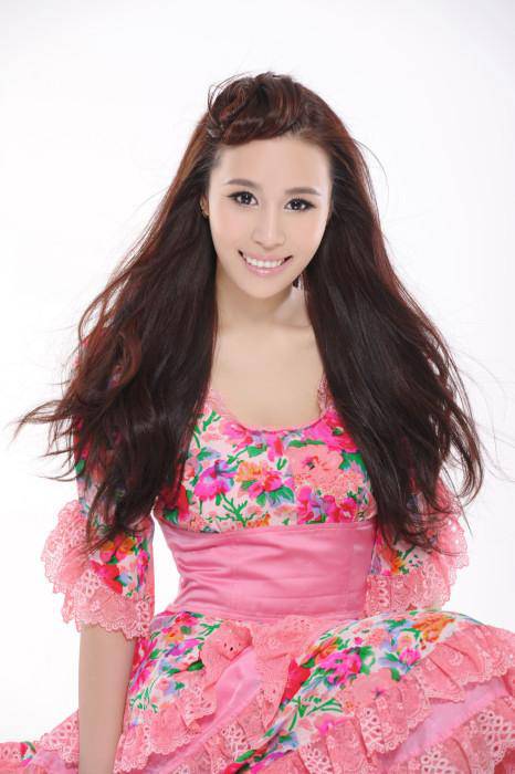 张宁益微博表示终离婚 验收千万房产时满面笑容