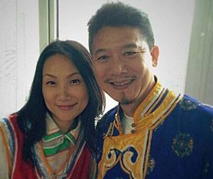 柯震东爸爸柯耀宗满脸是血 因喝醉酒摔破嘴唇