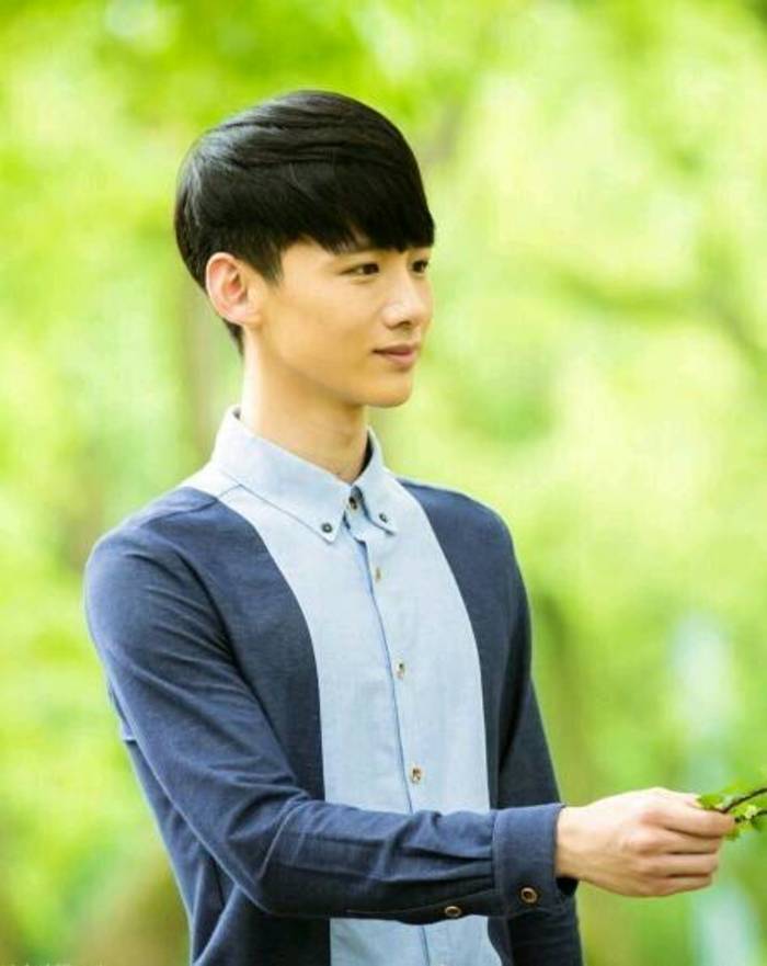 白敬亭自曝初吻经历 揭秘白敬亭个人资料