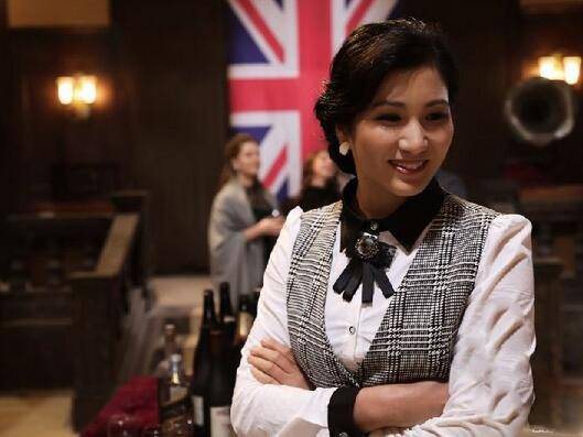 郑佩佩有几个孩子 郑佩佩儿子女儿资料曝光