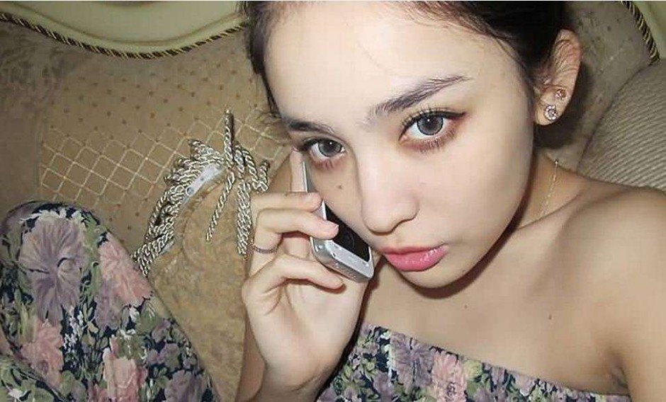 娜扎被曝美空陪睡虚报年龄 娜扎个人资料身高