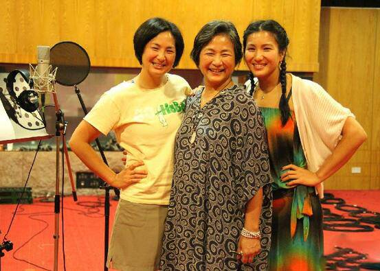 郑佩佩有几个孩子 郑佩佩儿子女儿资料曝光