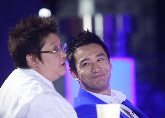 中国梦之声韩红骂人离席 称自己是最心软的人