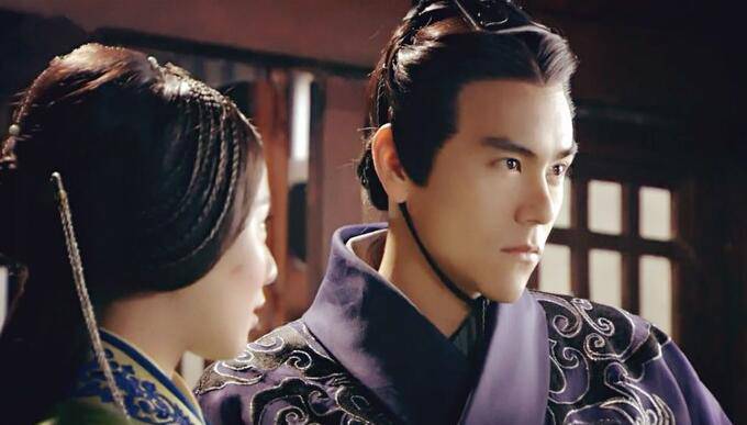 彭于晏整容前后对比照 居然相差这么大