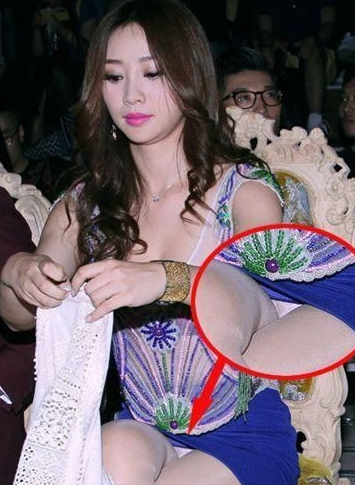 柳岩的胸被强摸图片曝光 柳岩走光图片大合集