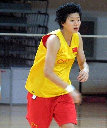 叶莉个人资料曝光 揭叶莉父母不同意姚明真相