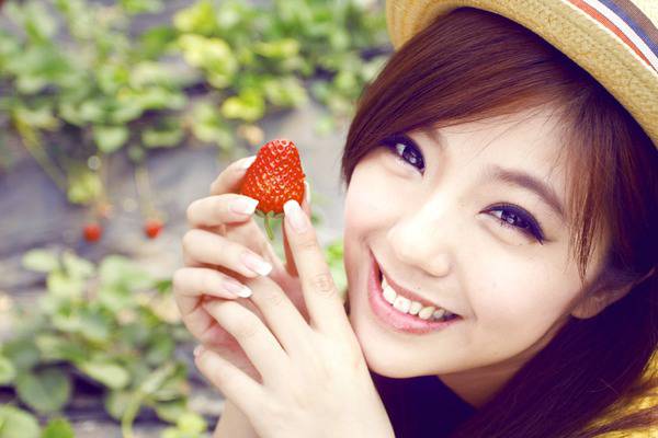 赵奕欢三围大曝光 揭赵奕欢被魏晨破处真相