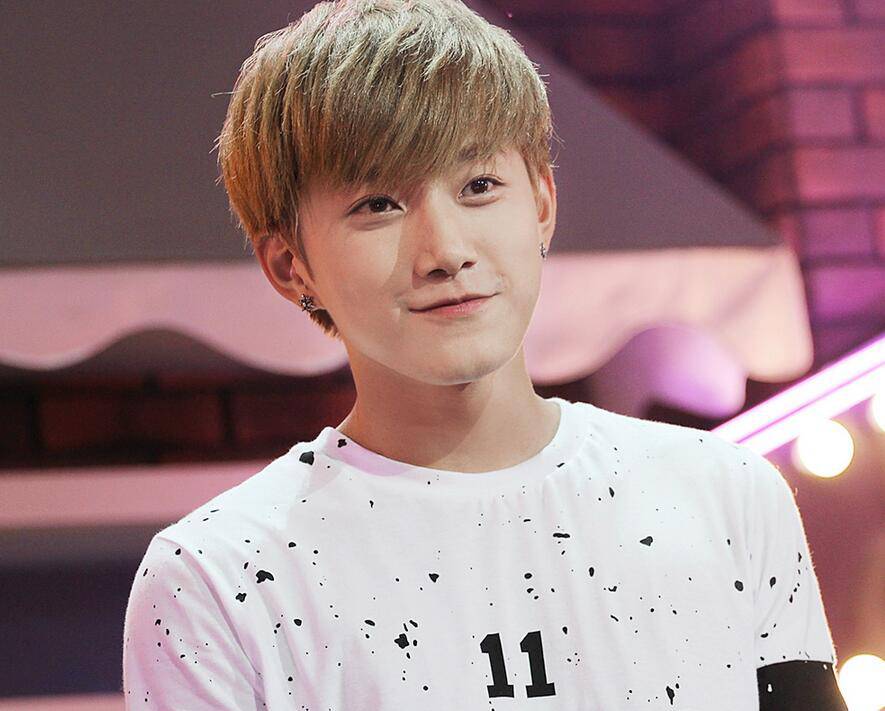 范世琦滚出快男是怎么回事  范世琦张檬恋情曝光