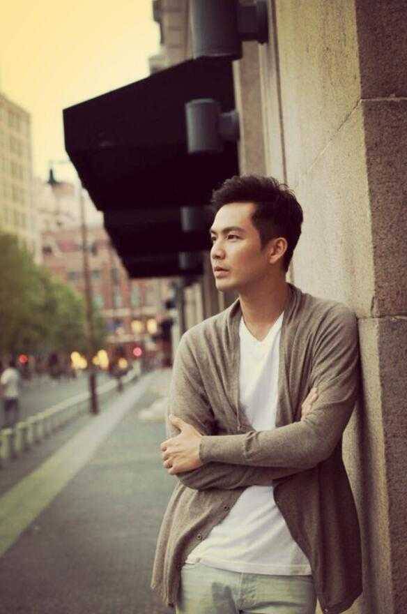 钟汉良个人资料曝光 揭秘钟汉良的老婆个人资料