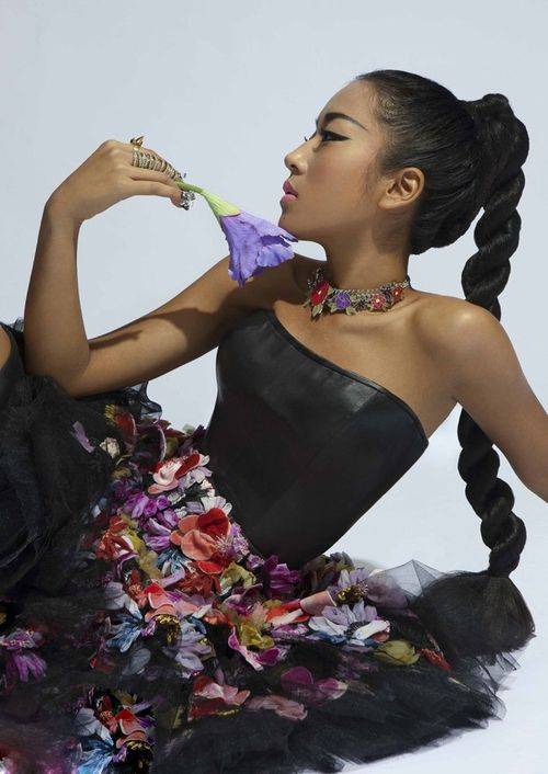 吉克隽逸演唱的《halo》原唱是谁