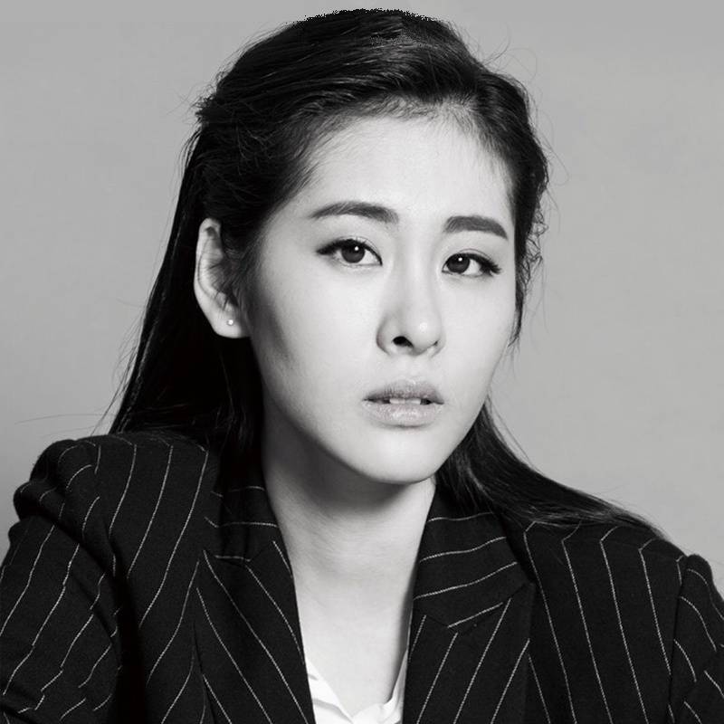 张碧晨家庭背景资料曝光 张碧晨整容前后照对比