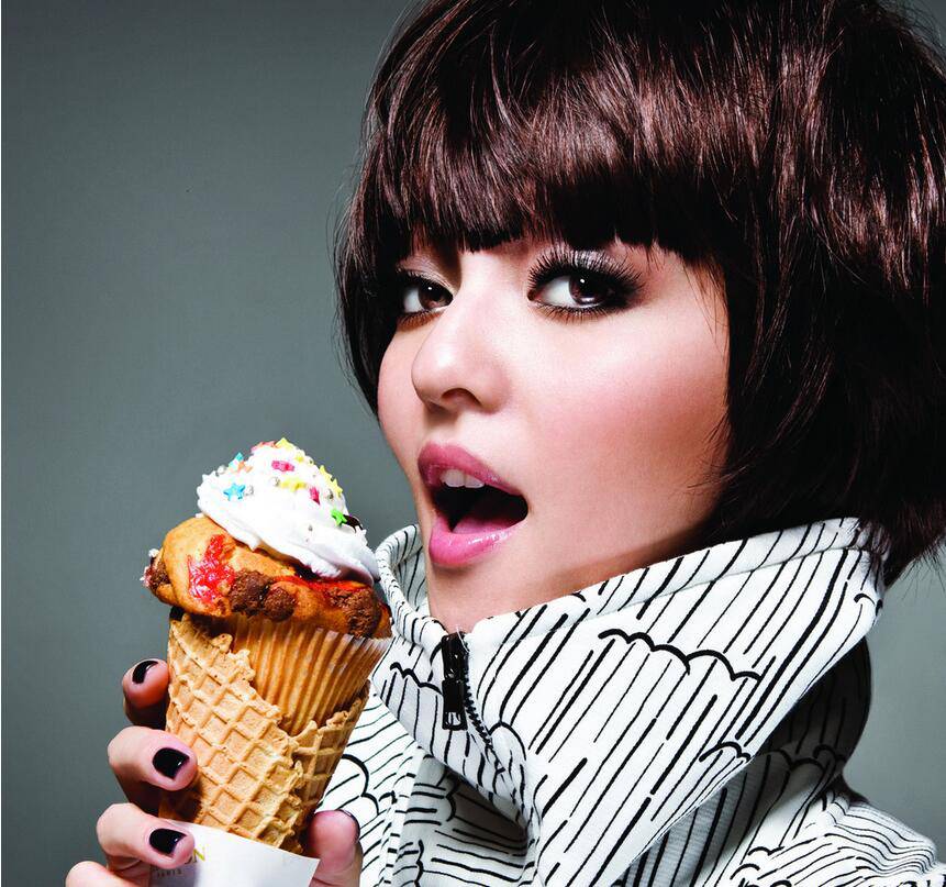 范玮琪辱骂张韶涵黑人遭打脸 被指吸毒揭家丑