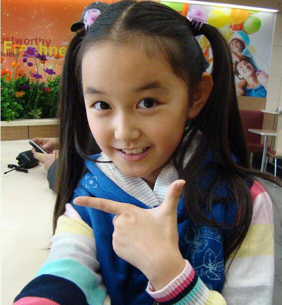 小童星吴磊蒋依依恋爱 称初给了对方