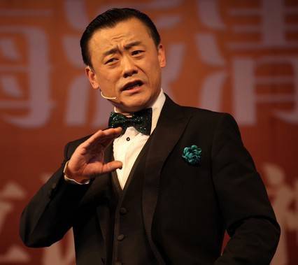 揭秘周立波坐牢原因 周立波老婆胡洁简介曝光