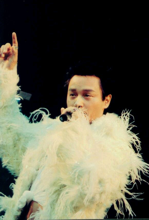 张国荣个人资料曝光 揭张国荣为什么自杀