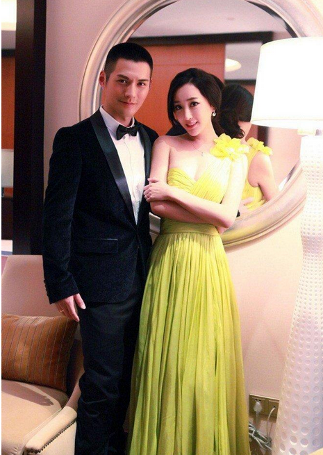 严屹宽杜若溪被曝已离婚 杜若溪整容前后对比照