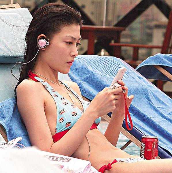 李彩桦个人资料 李彩桦风流全套照片曝光