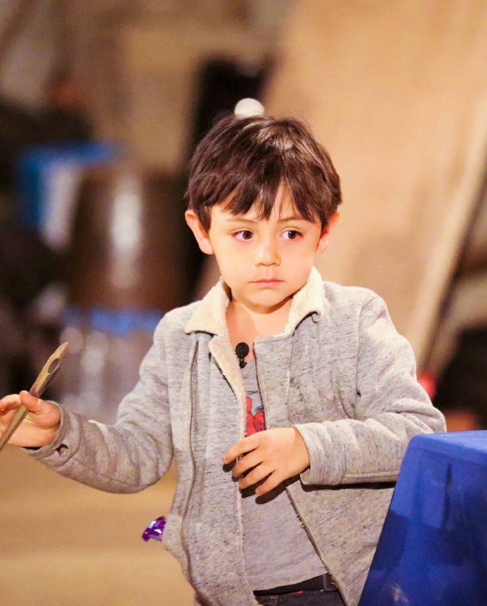 刘烨的儿子诺一个人资料  如此懂事因为她