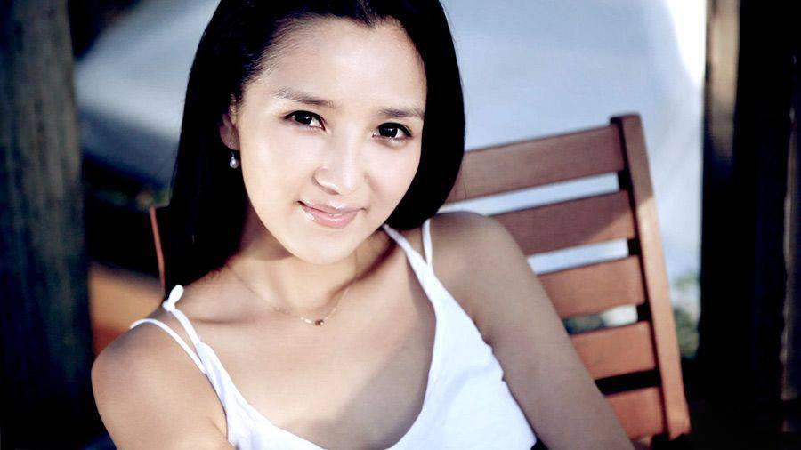 柳岩终于承认整容了 娱乐圈都有谁整了