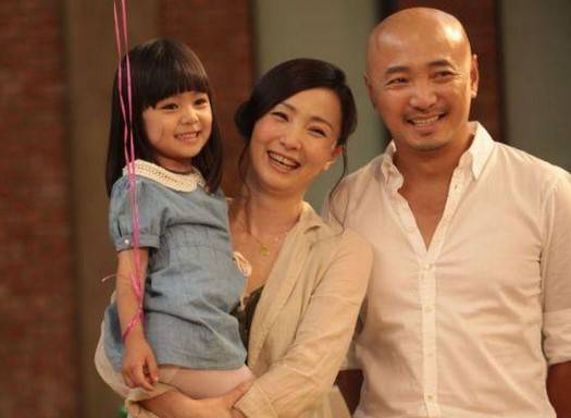 徐峥老婆陶虹大秀事业线 爆两人的婚姻不灿烂