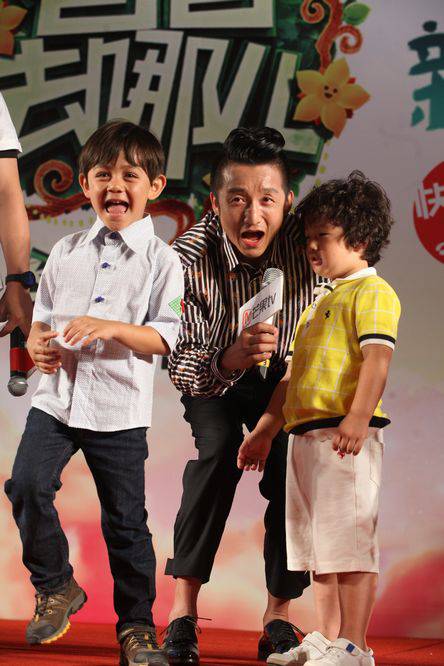 刘烨的儿子诺一个人资料  如此懂事因为她