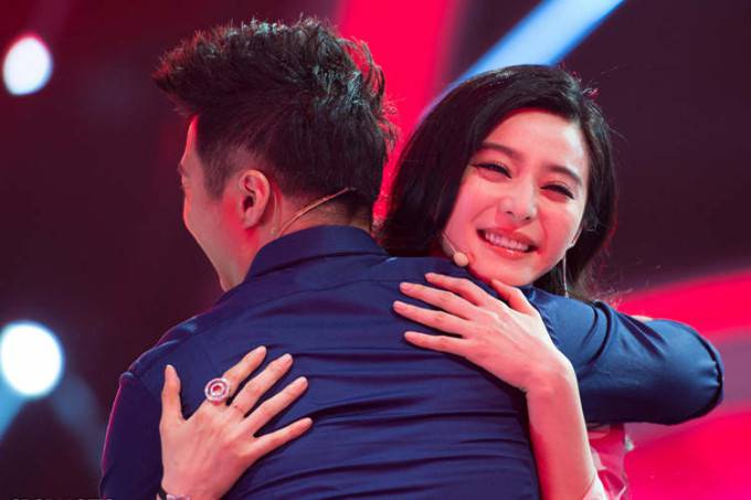 范冰冰家庭背景遭曝光 李晨显赫家世财力比她厚