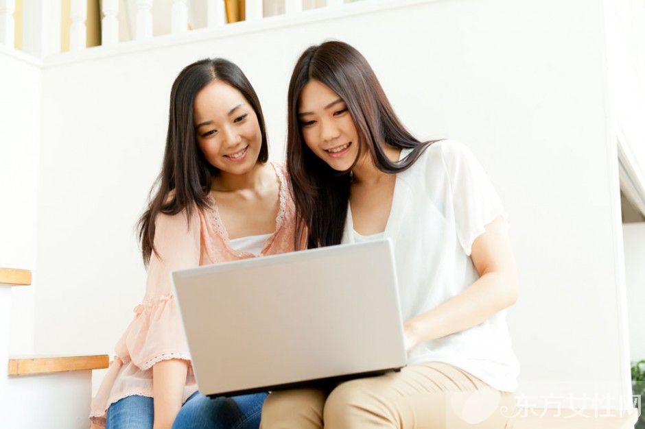 附件囊肿怎么治疗 肌肤突然变丑小心卵巢囊肿