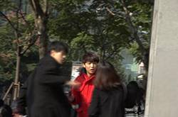 抓包男友与同性亲热 出柜男撞脸张艺兴