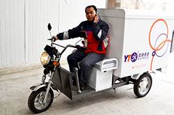 39岁快递员猝死大街 说完 太累 没有再起来