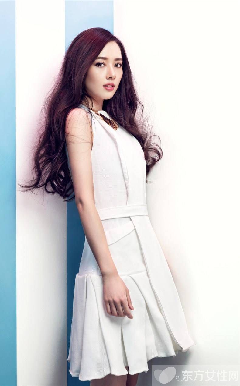 冯绍峰郭碧婷恋情曝光 春节豪宅痴缠3天3夜