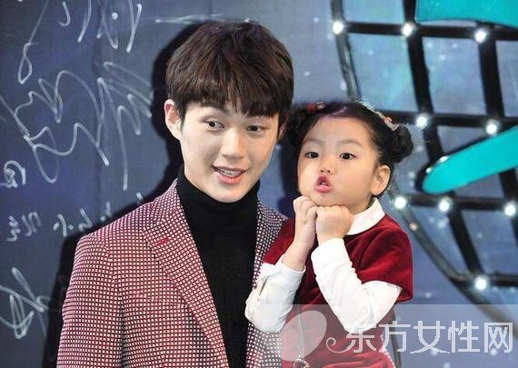 董力阿拉蕾人气旺备受喜爱 董力为阿拉蕾哭了网友称是真爱