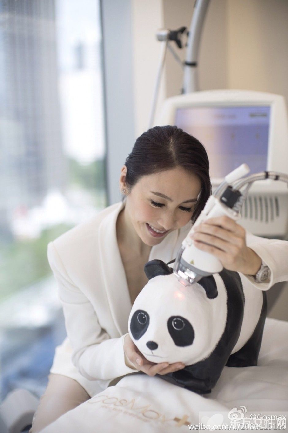 黎姿弟弟近况曝光 终身瘫痪惊人内幕大揭秘