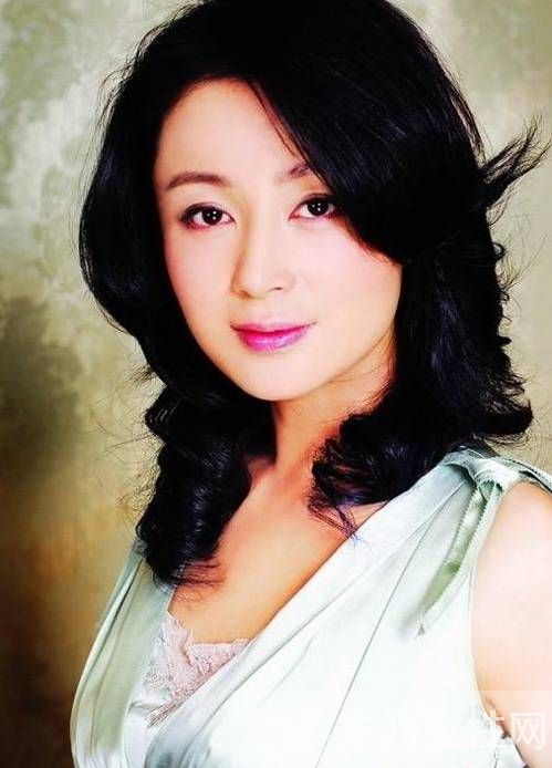 陈红个人资料曝光 陈红儿子被指和吴亦凡撞脸