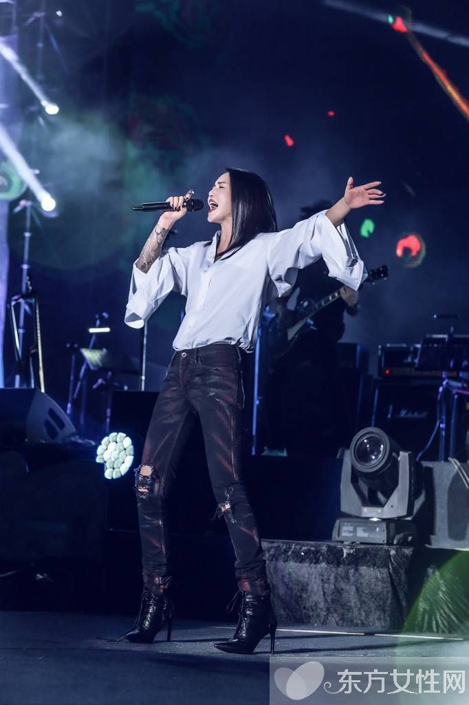 陈亦飞谭维维结婚了吗 陈亦飞个人资料