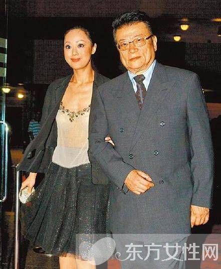  败家女章小蕙近况 章小蕙买衣服买到两任丈夫破产