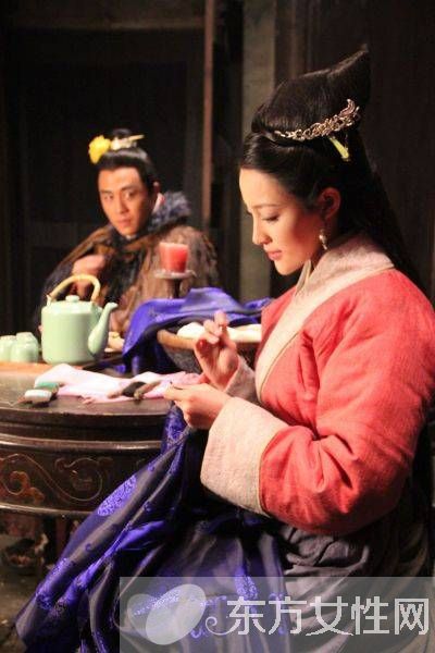 杜淳甘婷婷床戏遭揩油 甘婷婷个人资料曝光