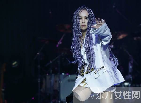 张惠妹男友sam照片曝光 小6岁男友曾坦言有压力