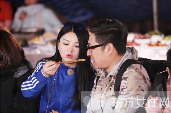 李厚霖打李湘现场 李湘表示不论结束还是开始都是焦点