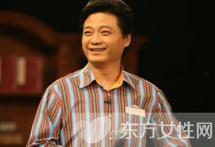 揭秘崔永元抑郁症真相 崔永元差点自杀是父亲给救了