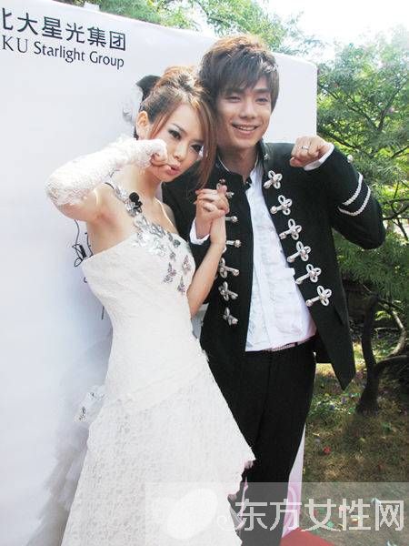 袁成杰戚薇什么关系 戚薇个人资料曝光