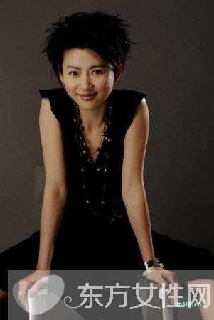 央视主持人王小丫情史大曝光 王小丫的现任老公是谁