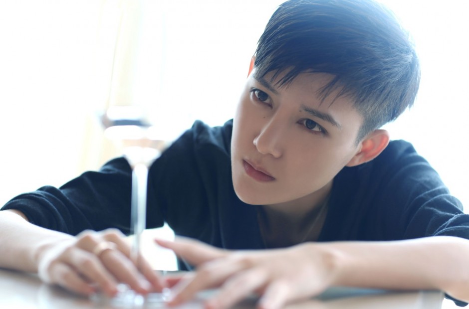 林弯弯是男是女  林弯弯整容前后对比照曝光