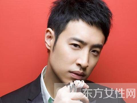 潘玮柏个人资料 潘玮柏自曝感情之路比较失败