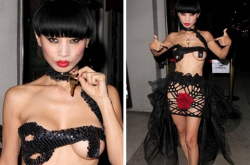 白灵个人资料曝光 54岁露点雷人自摸不停