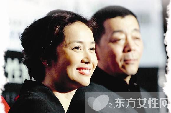 蒋雯丽离婚了吗 蒋雯丽顾长卫离婚真相大揭秘