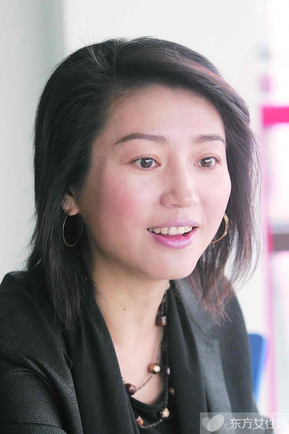 央视主持人王小丫情史大曝光 王小丫的现任老公是谁