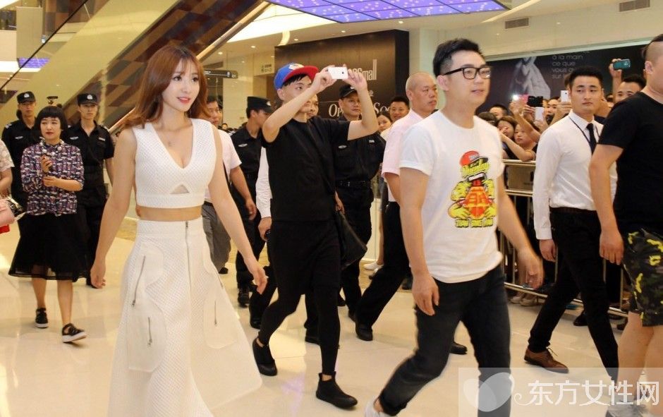 大鹏柳岩是什么关系 他们亲密无间却无关爱情